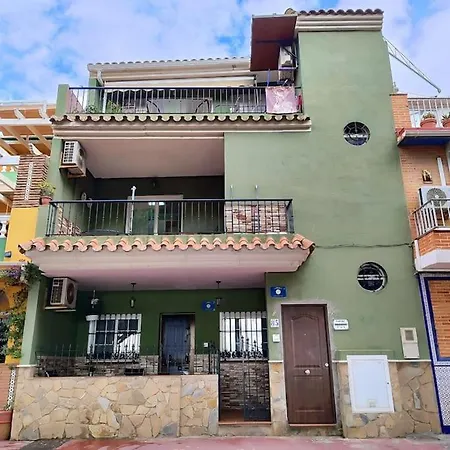 Magnificent Ground Floor With Views - B Appartamento